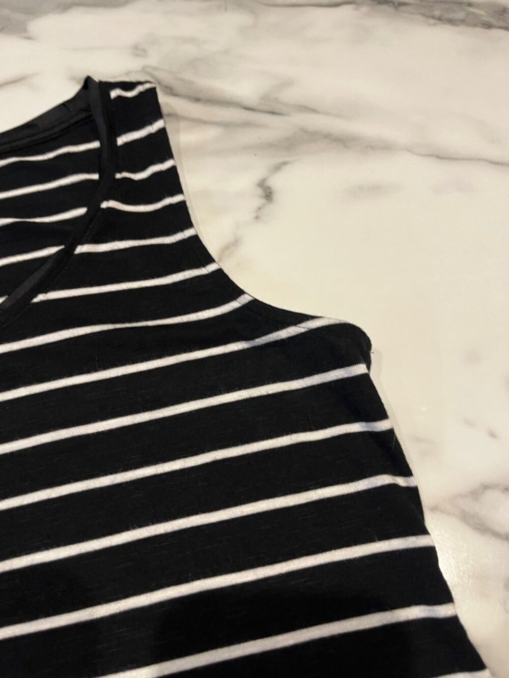 White House Black Market Striped Tank Top Black White -  Size Small - Picture 5 of 6